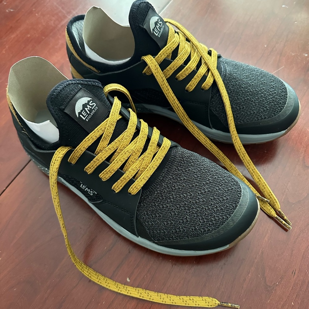 Men’s Lems Mesa- Carbon size 9, to be discontinued, NIB NWT
